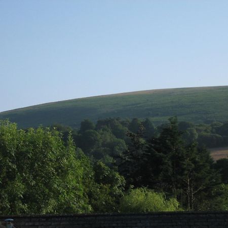 The Oxenham Arms Hotel Devon South Zeal Room photo