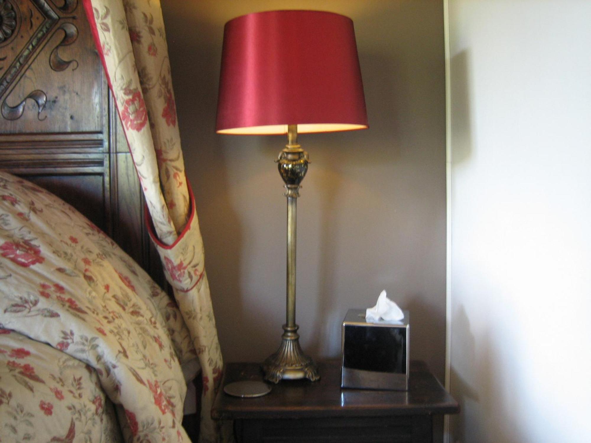 The Oxenham Arms Hotel Devon South Zeal Room photo
