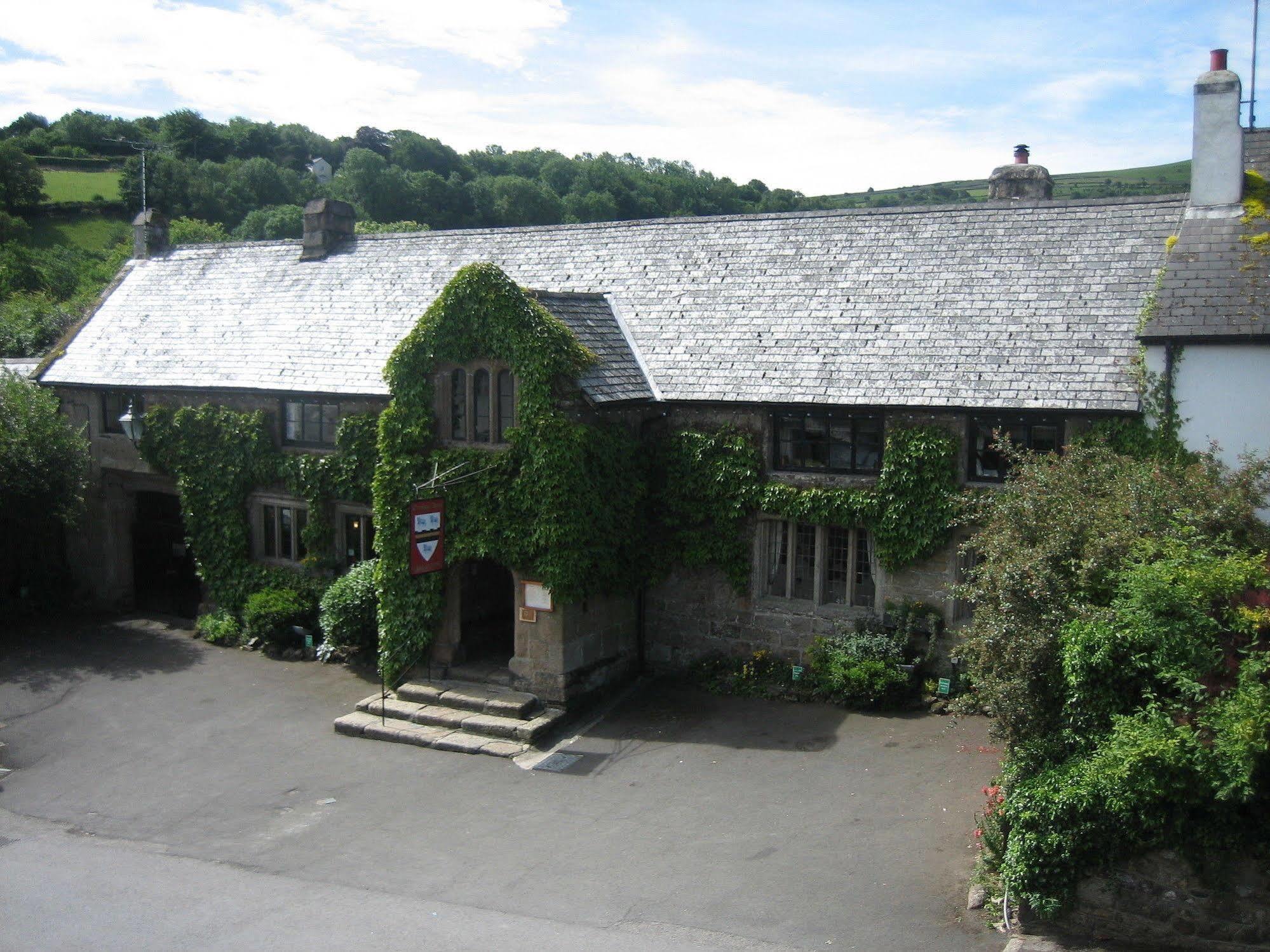 The Oxenham Arms Hotel Devon South Zeal Exterior photo